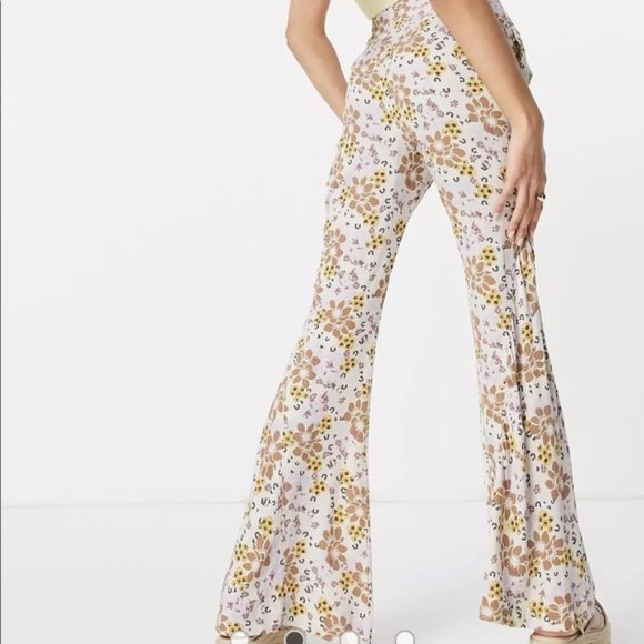 Free People Can't Take My Eyes Off You Floral Flare Pants, XS - Picture 2 of 16